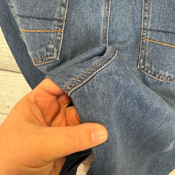 American Eagle Plus Size High Rise Mom Jeans Size 14 - Picture 7 of 10